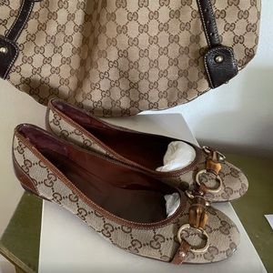GUCCI FLAT SHOES